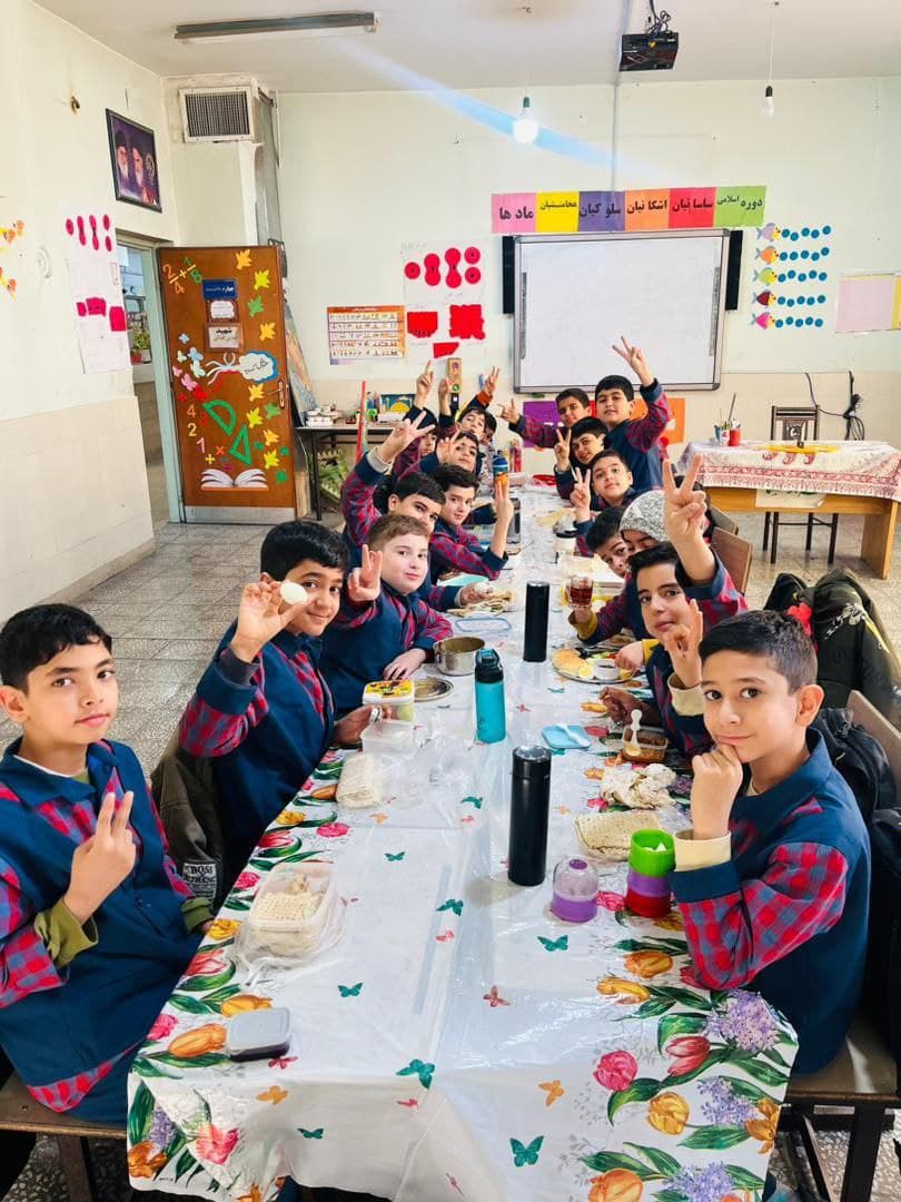 پیش دبستان و دبستان دانشمند